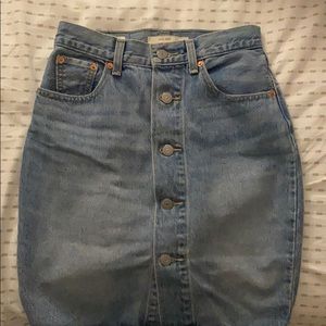 Levi’s mom Skirt
